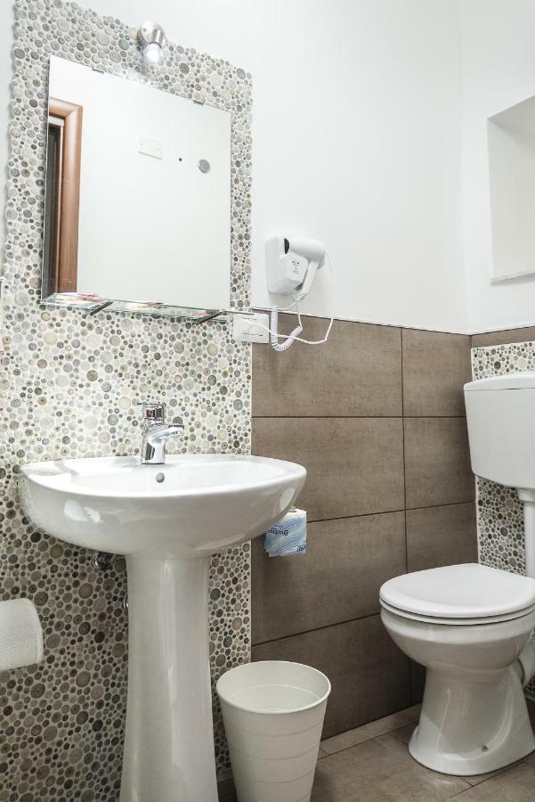 Al Qatta Bed & Breakfast Канікатті Екстер'єр фото